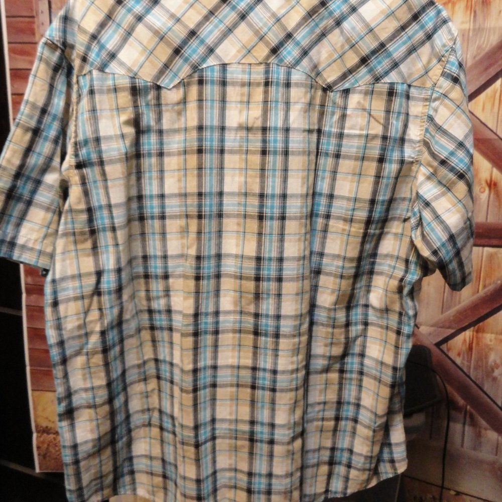 Wrangler Wrancher Plaid Pearl snap western style shirt~EUC~Cowboy~work wear - Picture 3 of 4